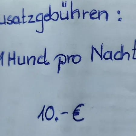 Aussergewoehnliche Atelierferienwohnung Mit Balkon An Der Donau Apartmán *