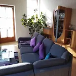 Aussergewoehnliche Atelierferienwohnung Mit Balkon An Der Donau * Winzer