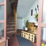 Aussergewoehnliche Atelierferienwohnung Mit Balkon An Der Donau Appartement *
